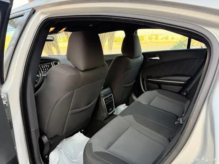 دوج تشارجر SXT موديل 2020 24