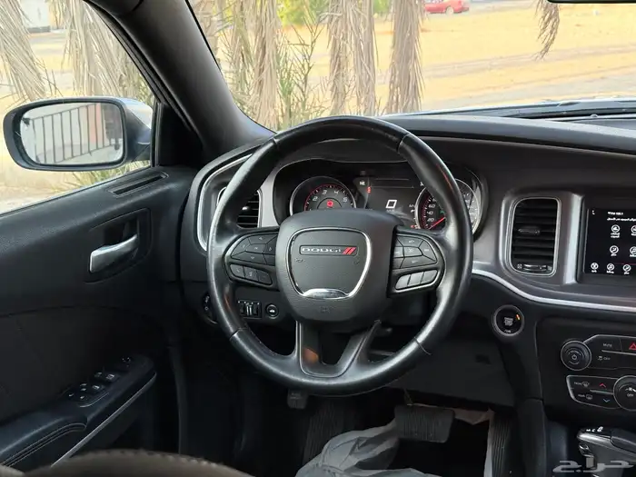 دوج تشارجر SXT موديل 2020 23