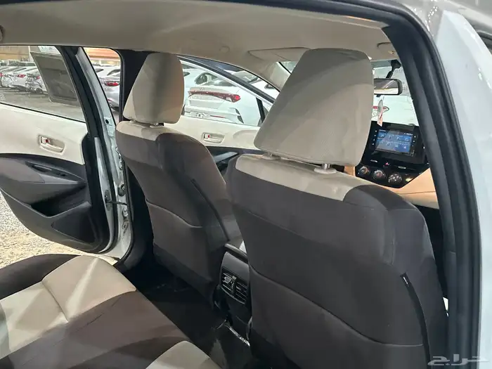 تويوتا كورولا 1.5 موديل 2024 بحالة الوكالة 13