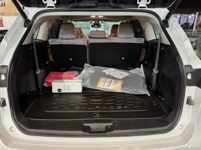 تويوتا هايلاندر GLE هايبرد 2025 13