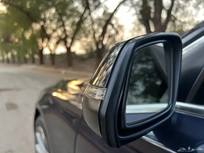 مخزن BMW 730LI الناغي 2015 مواصفات خاصة 35