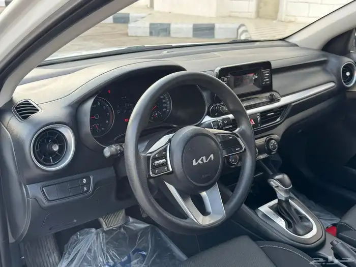 سيراتو 2022(مكينه2000c) 16