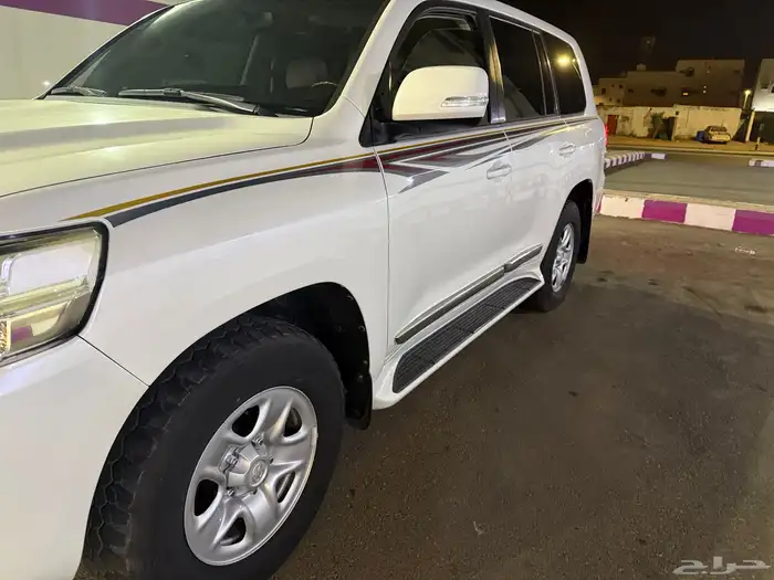 لاندكروزر 3