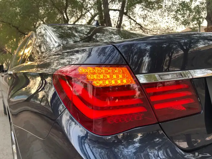 مخزن BMW 730LI الناغي 2015 مواصفات خاصة 27