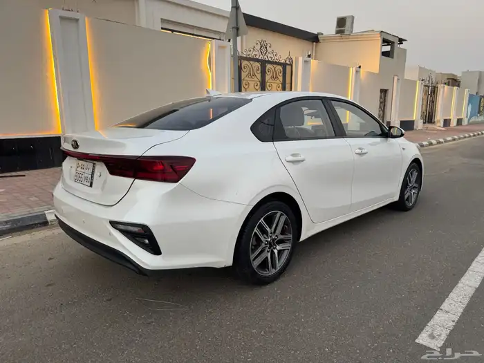 كيا سيراتو وارد كوريا بنزين موديل 2021 1