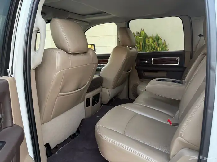 دودج رام لارامي فل كامل عداد قليل 8