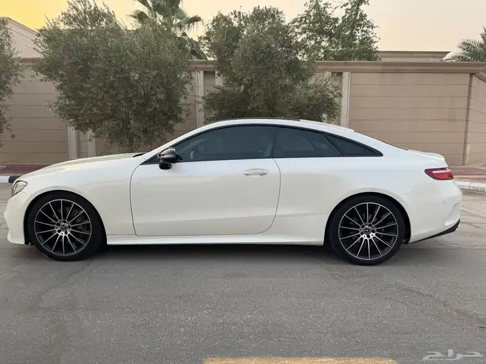 للبيع مرسيدس E-Coupe 7