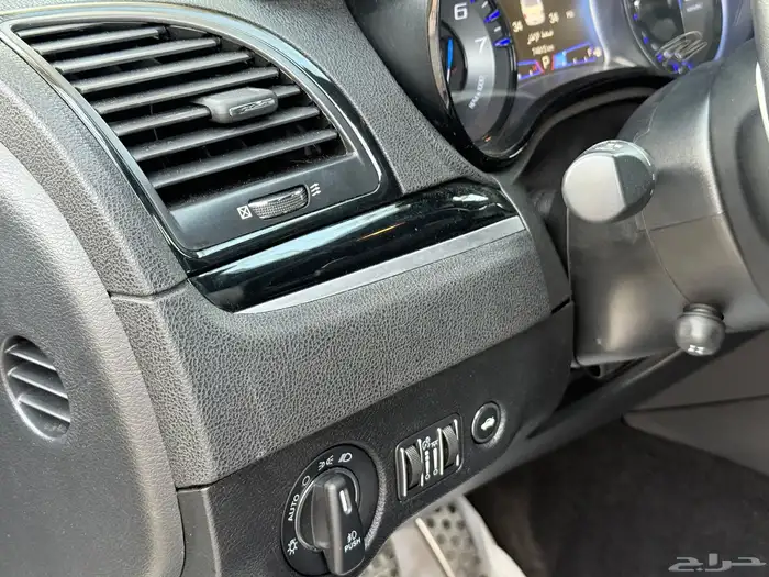 كرايزلر C300s موديل 2021 عالشرط نظيف 10