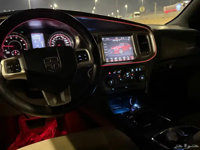 دودج شارجر 2012 12