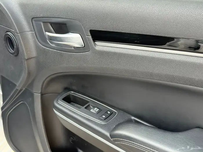 كرايزلر C300s موديل 2021 عالشرط نظيف 23