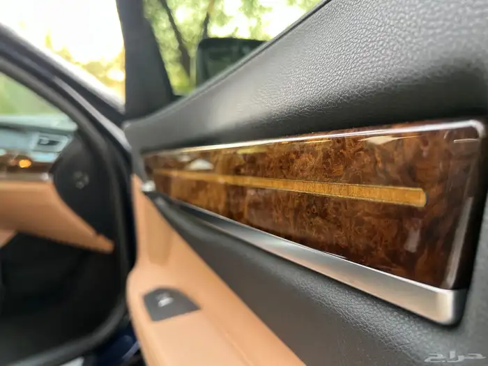 مخزن BMW 730LI الناغي 2015 مواصفات خاصة 71