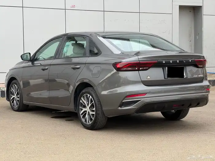 جيلي 7 امجراند 2023 متوفر 10 سيارات بسعر مغري جدا جدا 62