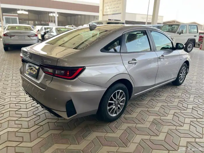 تويوتا يارس 2024   y سعودي ماشي 40 الف قمة فالنظافة 1