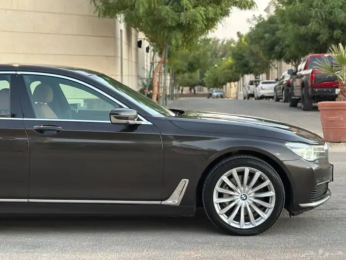 بي ام 2018 نظيف 2