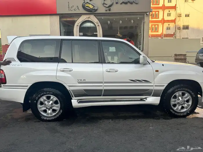 لاندكروزر 2006 1