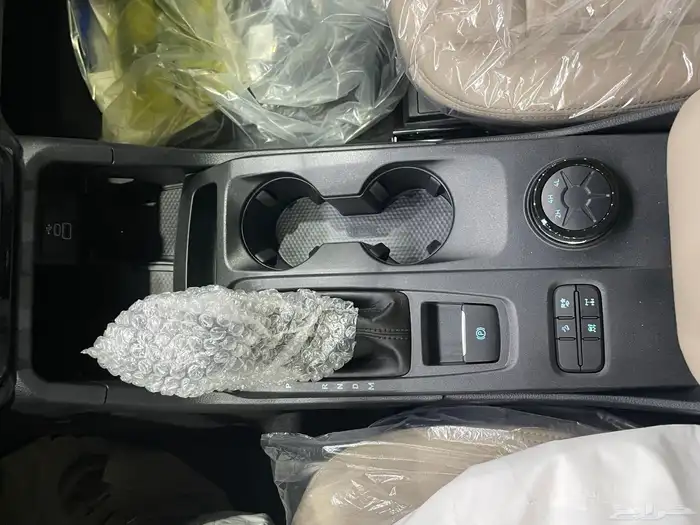 فورد ايفرست 2025 XLS ديزل دبل 7 مقاعد توكيلات الجزيره- 2.0D 17