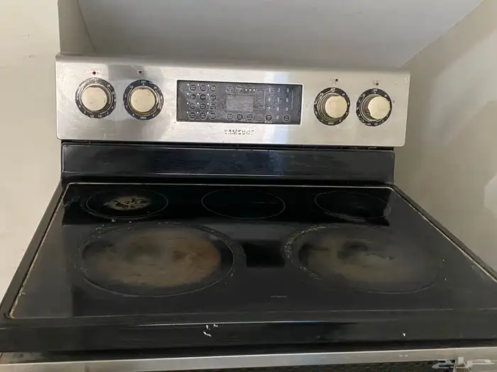 فرن سامسونج شبه جديد استخدم 4 شهور وتم تخزينه 0