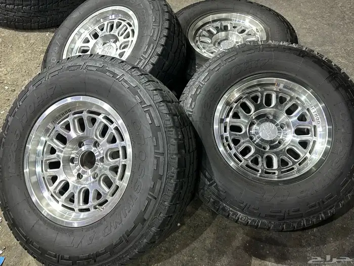 جنوط ميثود نيكل 6 مسمار مع كفرات ربع حجري تيلندي مقاس 17 23