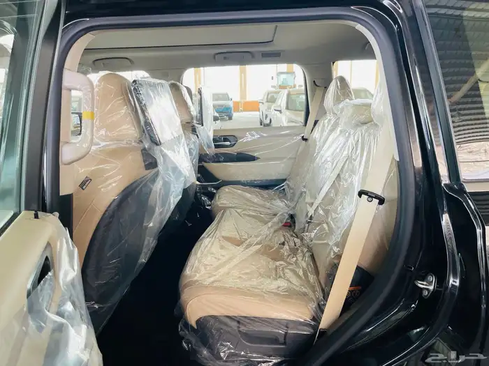 نسان باترول 2026 بلاتينيوم 10