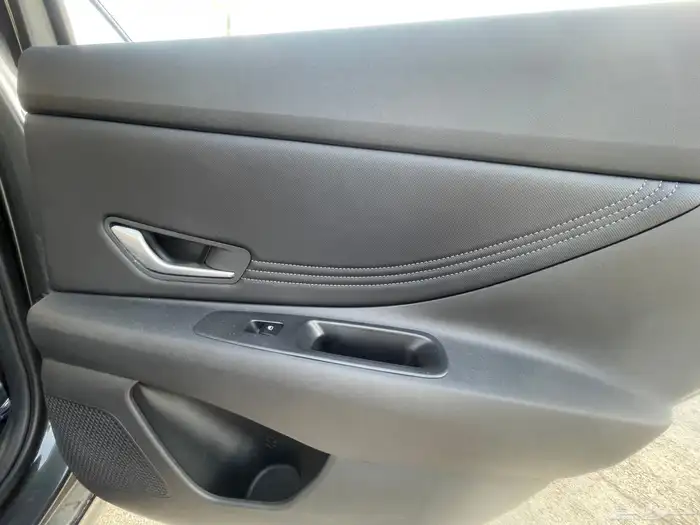 هونداي- إلنترا-2025-كمفورت- بطاقة جمركية- أصفار- بنزين 20