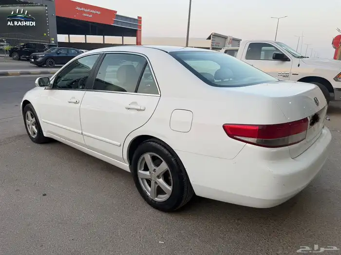 هوندا اكورد 2005 5