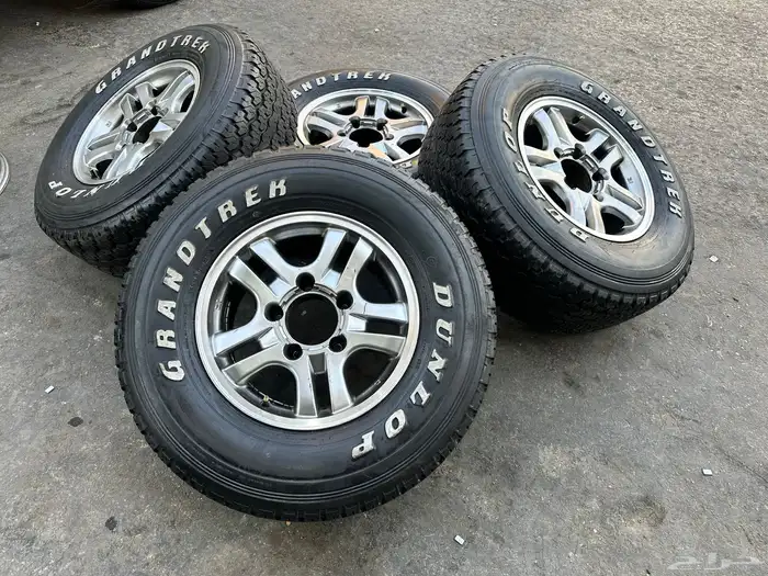 جنوط الحميد جيب ربع او شاص مع كفرات دنلوب 275.70.16 ت22 1