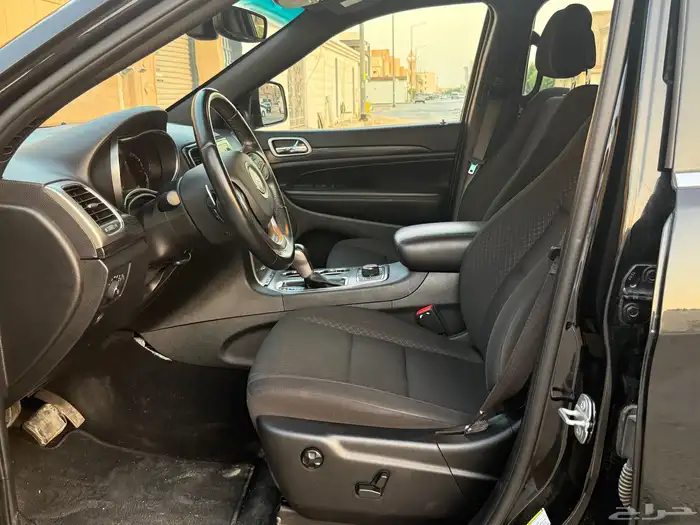 جيب شيروكي موديل 2021 10