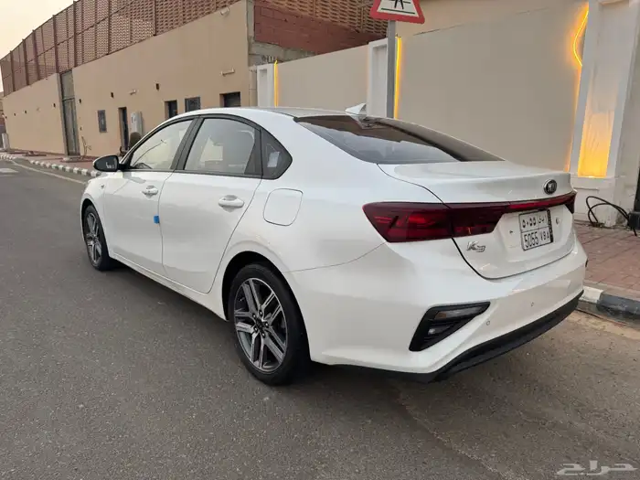 كيا سيراتو وارد كوريا بنزين موديل 2021 5