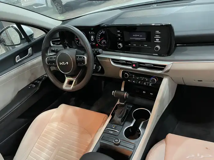 كيا كي 5 موديل 2023 ستاندر 11