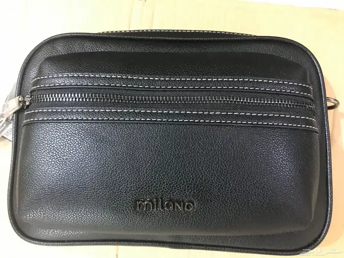 شنطة ميلانو رجالية جديدة- سعرها 400 ريال للبيع 200 ريال 0