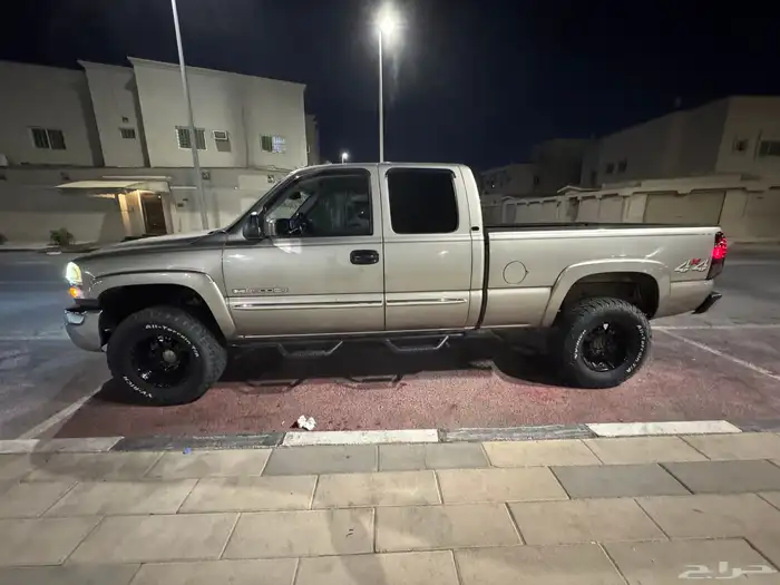 جي ام سي 2003 HD 6