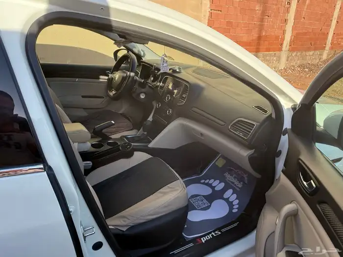 سياره رينو ميجان موديل 2020 2