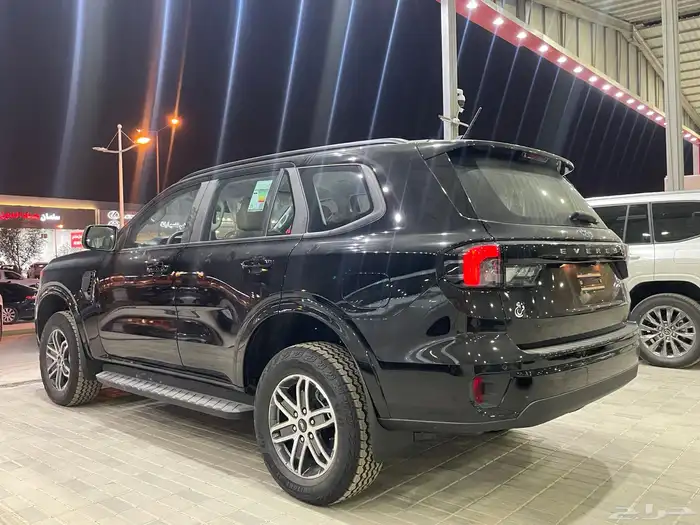 فورد ايفرست 2025 XLS ديزل دبل 7 مقاعد توكيلات الجزيره- 2.0D 6