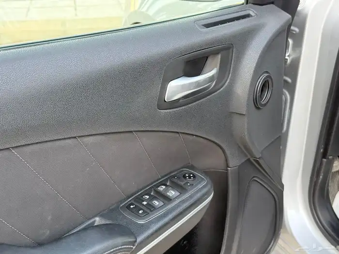 دوج تشارجر SXT موديل 2020 9