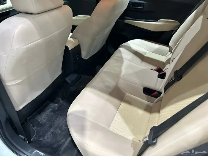 تويوتا ياريس 16