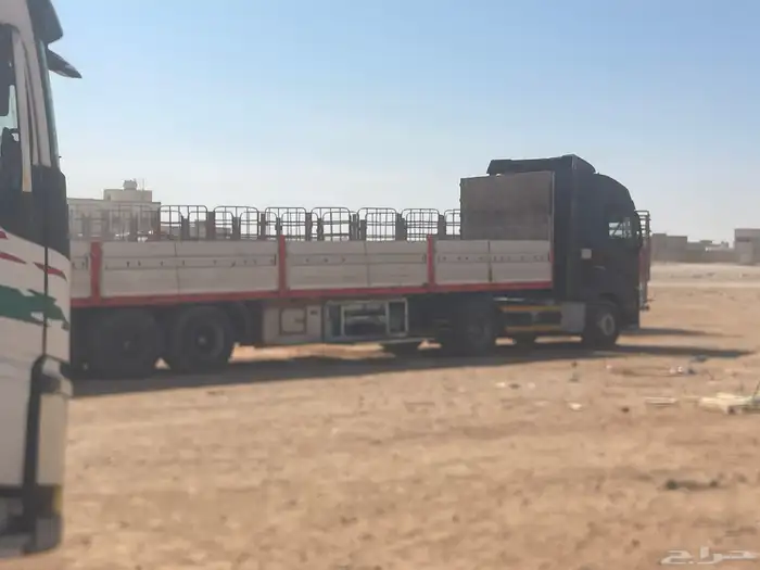 تريله متواجدة في عرعر 16متر 1