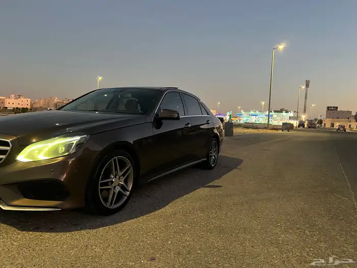مرسيدس E300 موديل 2016 7