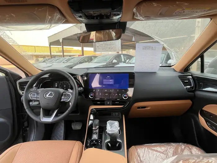 لكزس NX350 AA 2025 خليجي 7