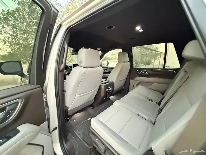 يوكن SLE موديل 2023 قصير دبل شرط 36