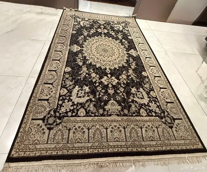 سجادة للبيع 1