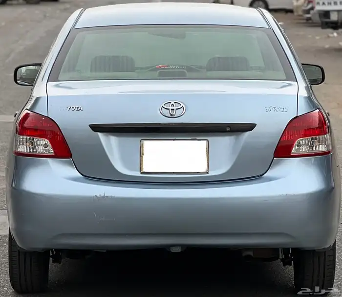 تويوتا يارس 2012 8