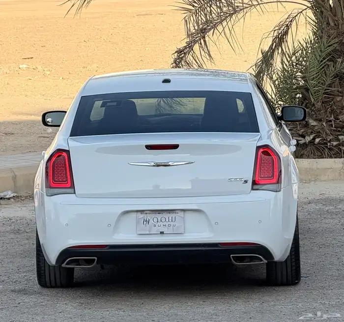 كرايزلر C300s موديل 2021 عالشرط نظيف 3