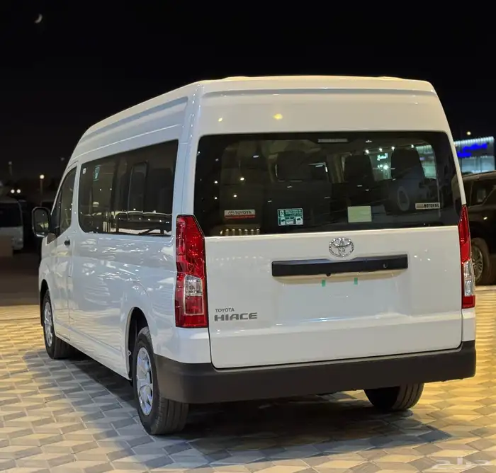 باص هايس ركاب بنزين قير عادي 2026 4