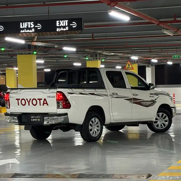 تويوتا هايلوكس غمارتين GLX 2019 بقمه النظافه 2