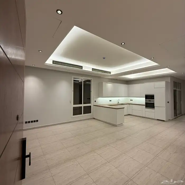 شقة للإيجار حي النخيل 6