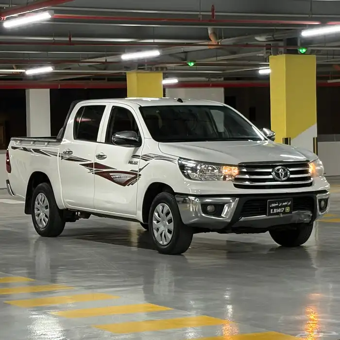 تويوتا هايلوكس غمارتين GLX 2019 بقمه النظافه 6