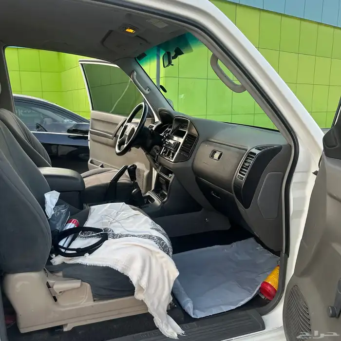 باجيرو باب واحد 2006 مكينه 3800 12