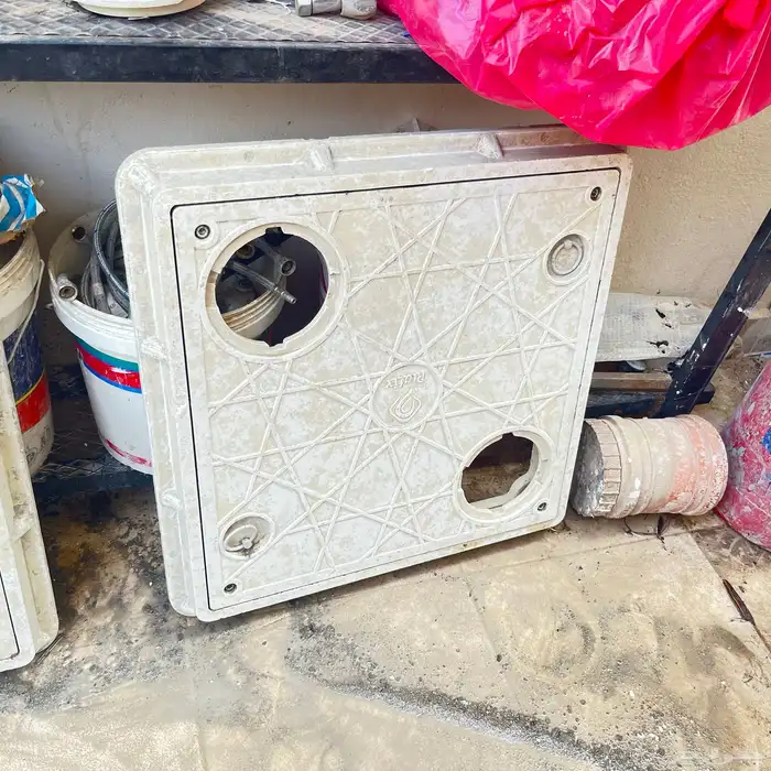 أغطية خزانات 1