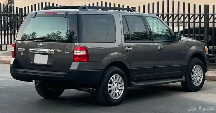 فورد اكسبيدشن 2014 قصير ( بدون دبل ) 6