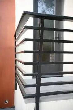 دربزان حديد 10